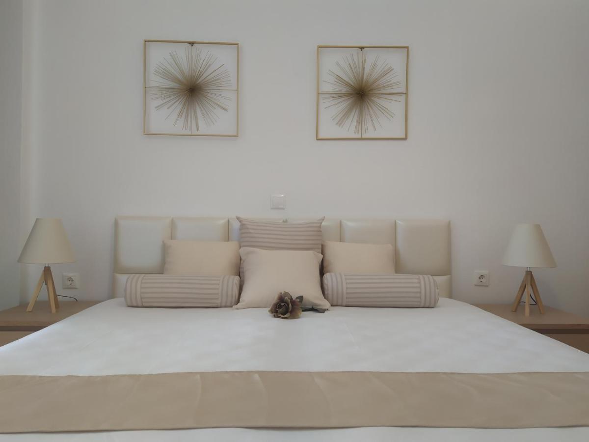 Aronis Apartments Benitses  Exterior foto