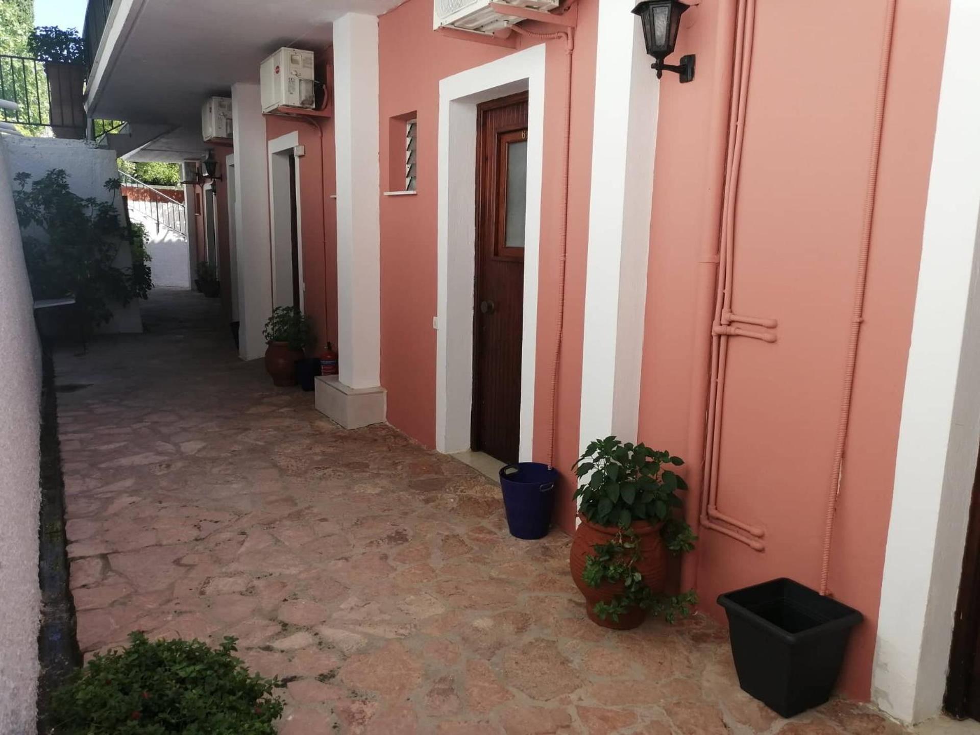 Aronis Apartments Benitses  Exterior foto