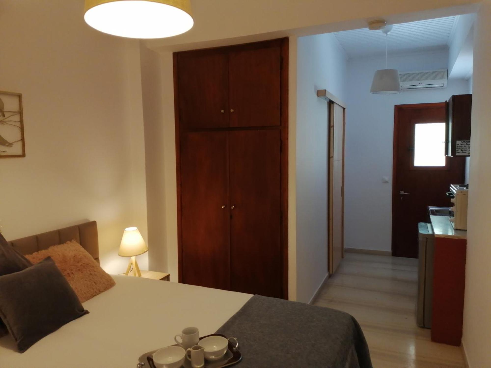 Aronis Apartments Benitses  Exterior foto