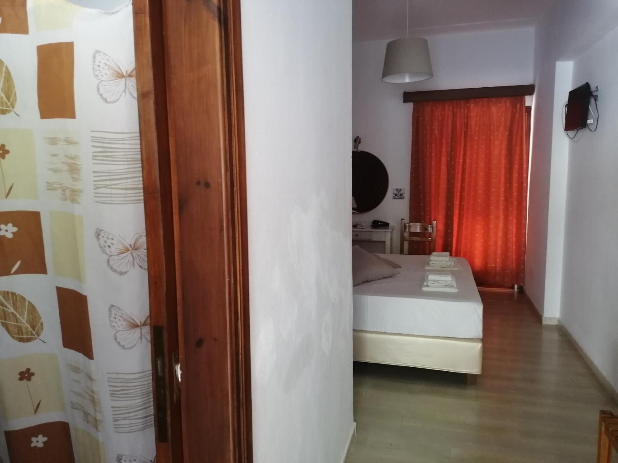 Aronis Apartments Benitses  Exterior foto