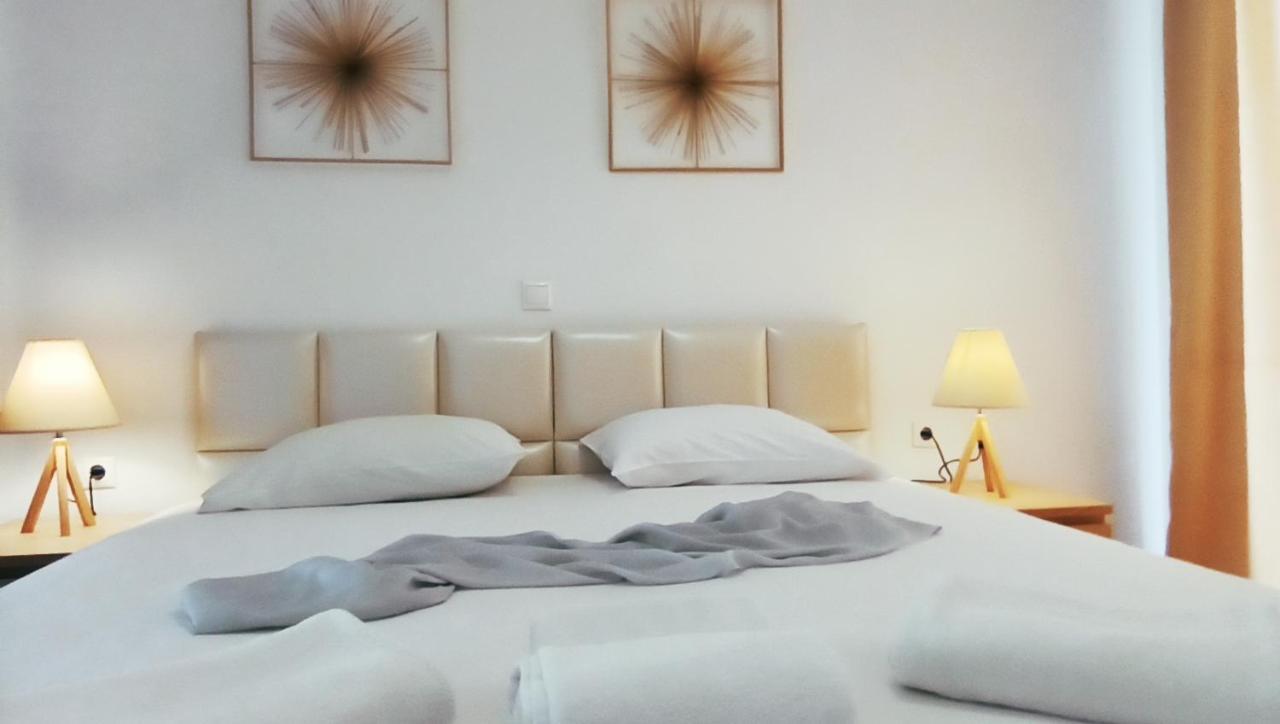 Aronis Apartments Benitses  Exterior foto